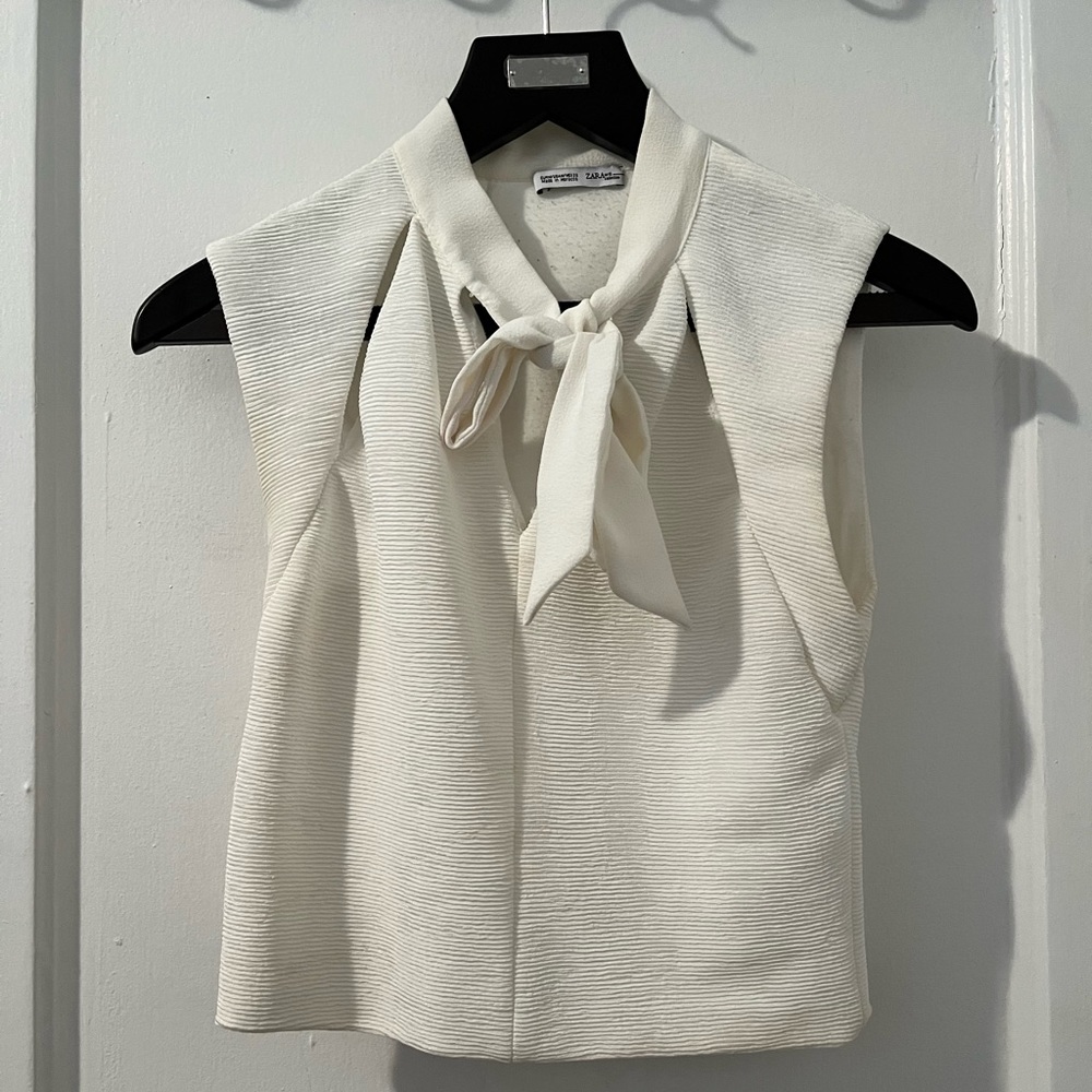Zara cropped dress shirt in white